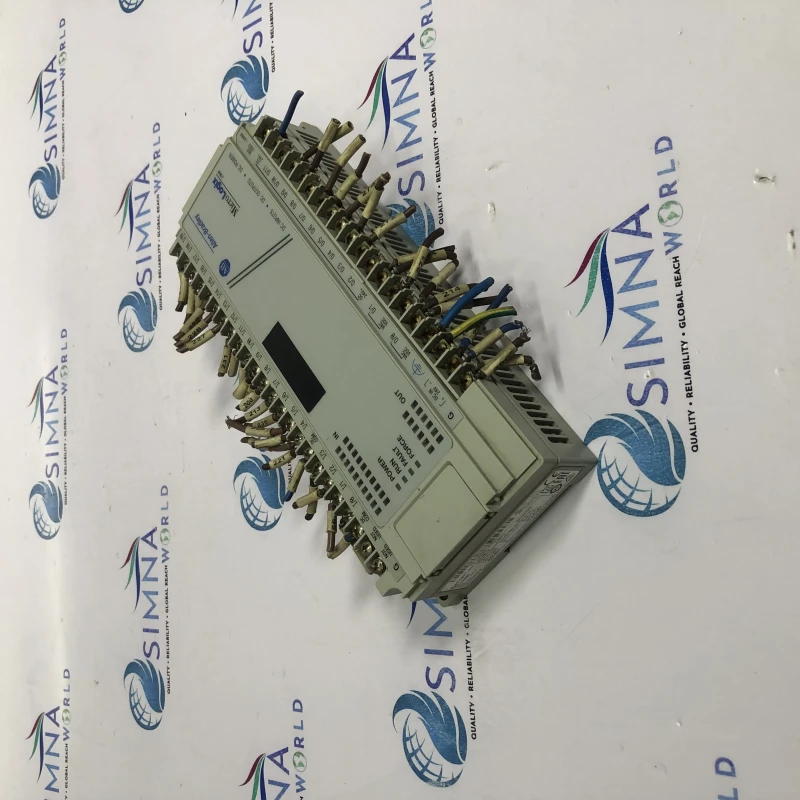 Allen-Bradley 1761-L32BBB MicroLogix 1000 PLC. PLC