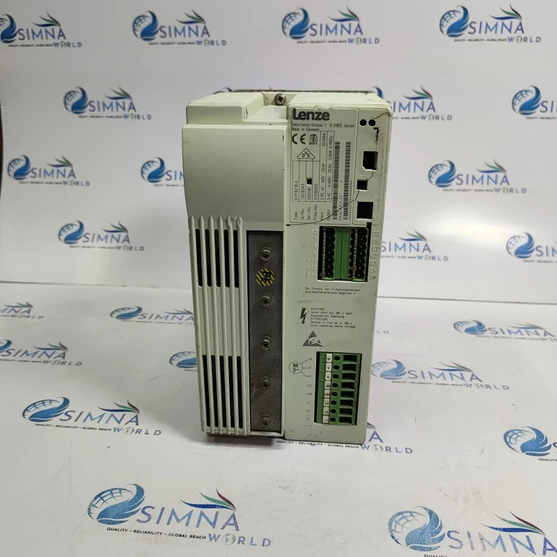 Lenze EVF8218-E 8200 Vector Servo Drive. SERVO AC DRIVE