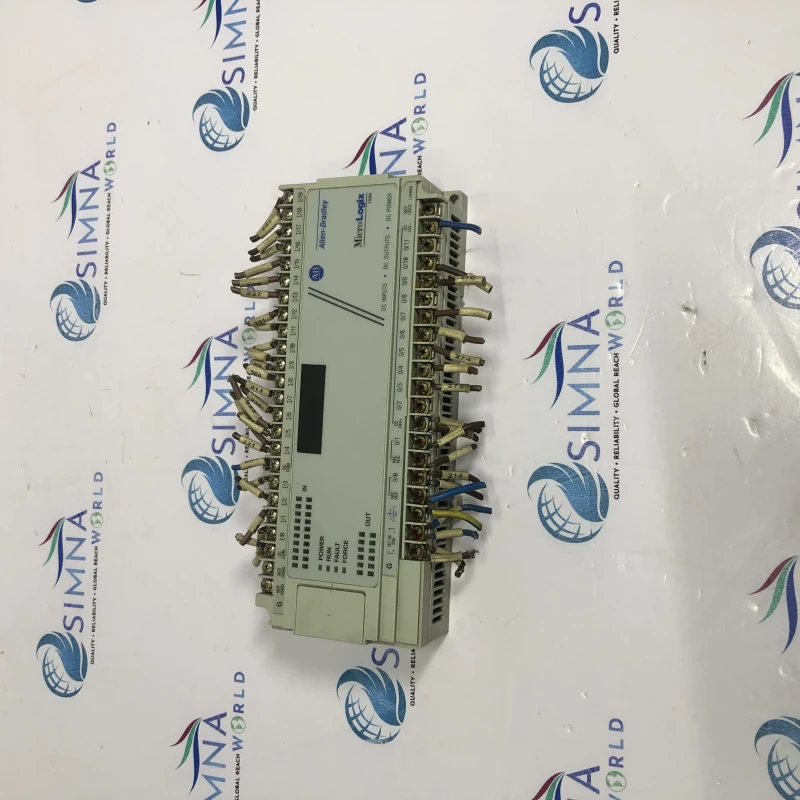 Allen-Bradley 1761-L32BBB MicroLogix 1000 PLC. thumbnail 2