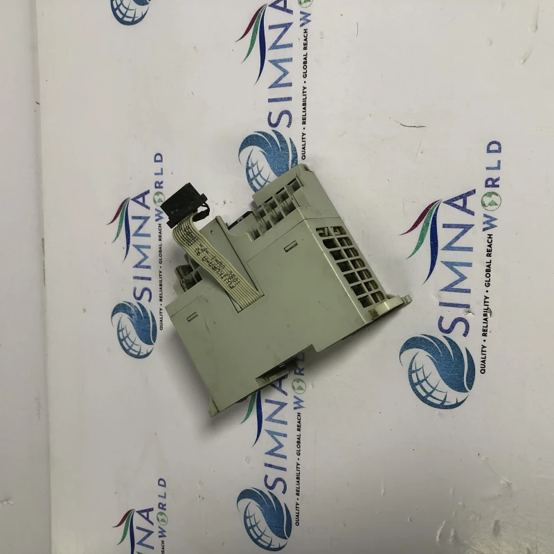 Allen-Bradley 1762-IQ16 MicroLogix Digital Input Module 16-Point 24V DC thumbnail 4