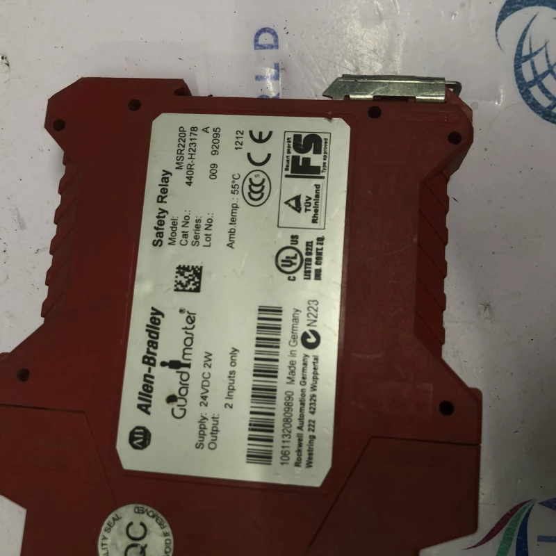 Allen-Bradley Guardmaster MSR200 Safety Relay System with MSR210P Base Unit and Expansion Modules thumbnail 9