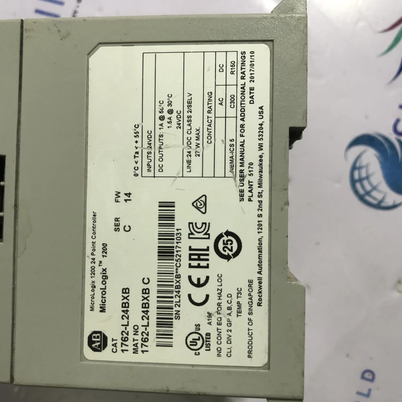 Allen-Bradley MicroLogix 1200 PLC 1762-L40BWA with 1762 Expansion Output Module thumbnail 9