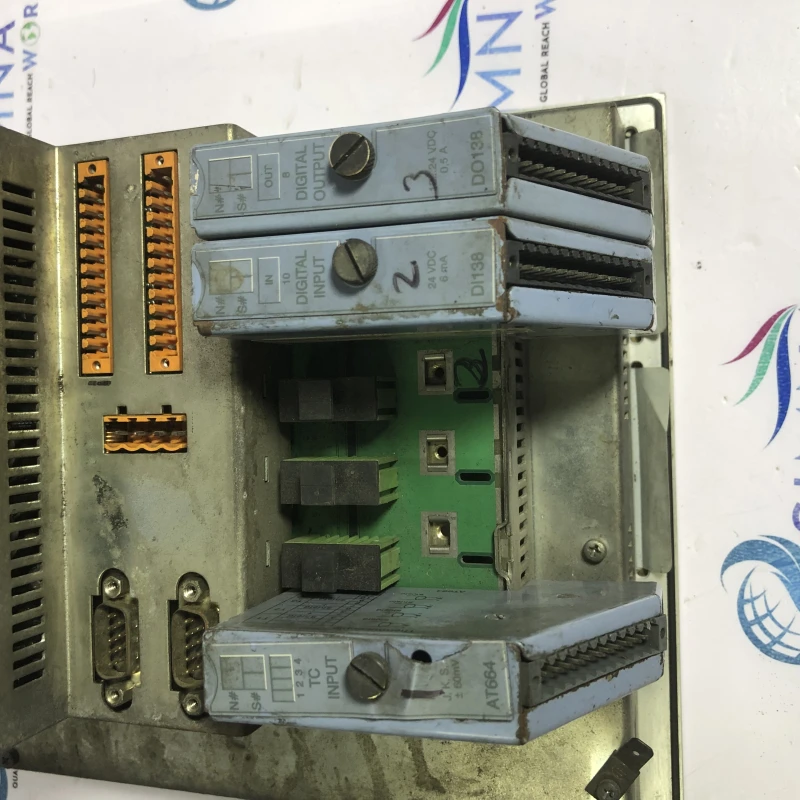 B&amp;R 4P3040.00-K19 Industrial Automation Control Panel / Operator Interface Unit thumbnail 5