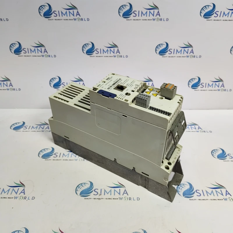 Lenze E84AVSCE3714SX 8400 StateLine Servo Drive. thumbnail 3