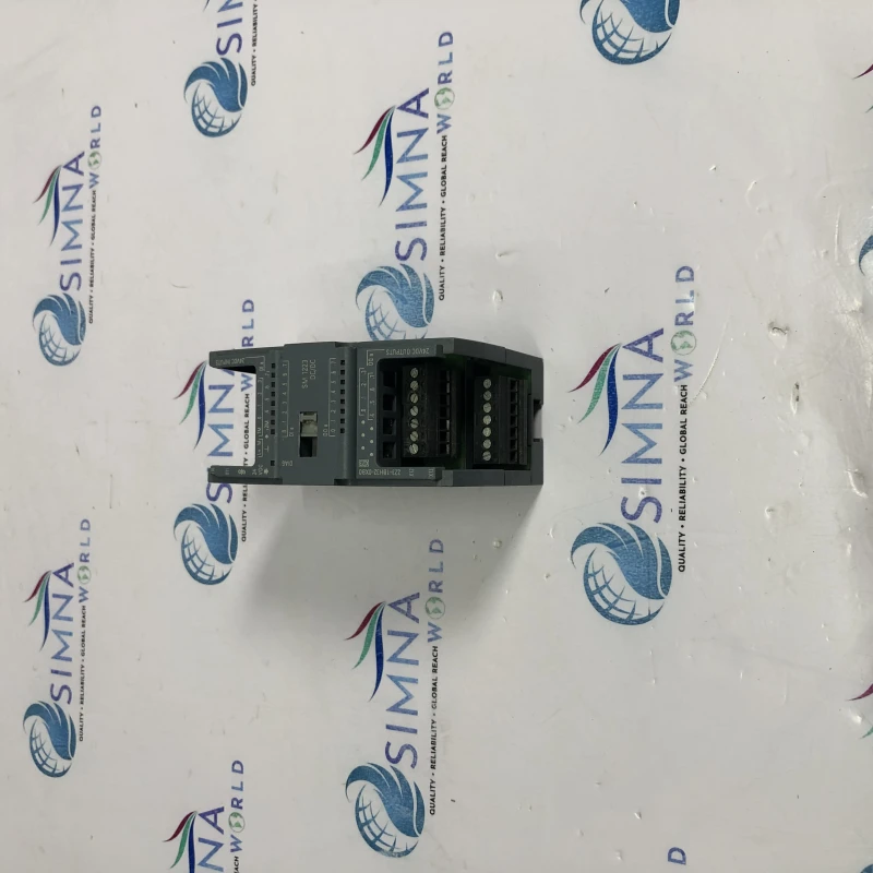 Siemens 6ES7223-1BH32-0XB0 SIMATIC S7-200 Digital I/O Module. thumbnail 2
