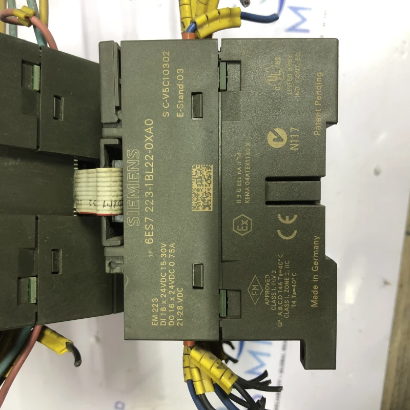 Siemens SIMATIC S7-200 PLC Expansion Modules EM Series with Pre-Wired Terminals thumbnail 8