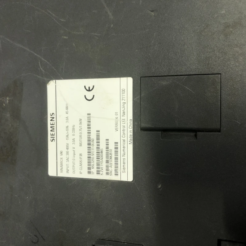 Siemens SINAMICS V90 Servo Drive 6SL3210-5FE11-0UA0. thumbnail 4